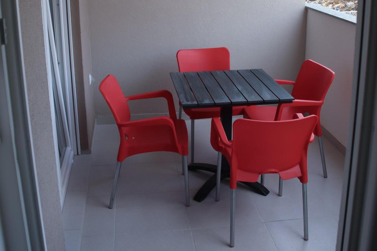 Apartman Vukovic เทรบินเย ภายนอก รูปภาพ