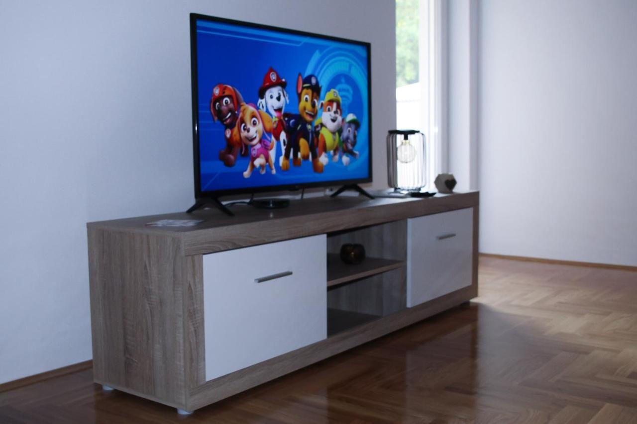 Apartman Vukovic เทรบินเย ภายนอก รูปภาพ